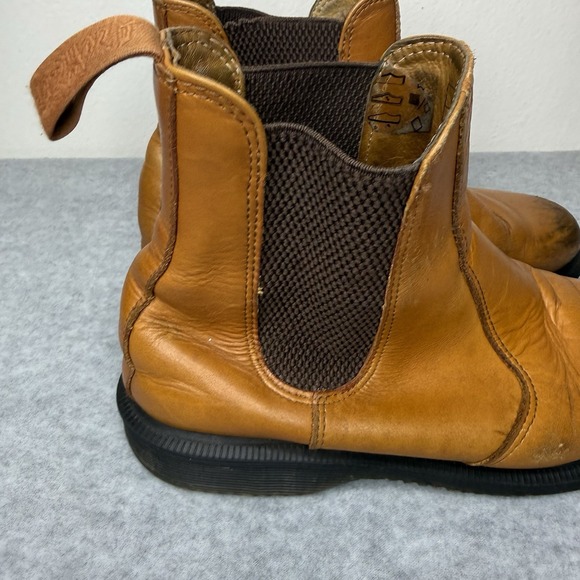 Dr Martens Cognac Flora Chelsea Pull On Boots Distressed Womens US 6 Two Toned - Picture 6 of 16
